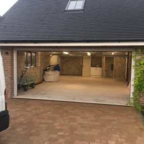 Bild von A A Garage Doors