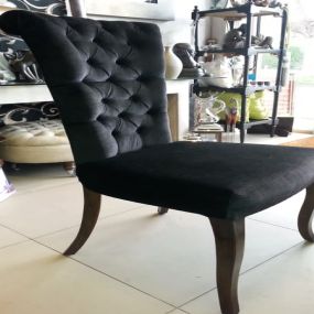 Bild von John Miller Upholstery Ltd