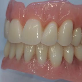 Bild von Simply Dentures