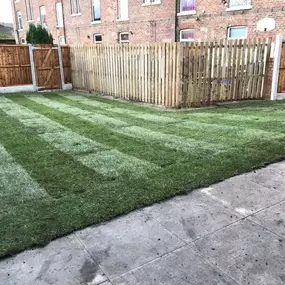 Bild von 4 Seasons Lawn & Garden