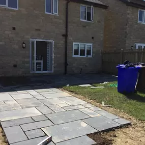 Bild von 4 Seasons Lawn & Garden