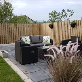 Bild von 4 Seasons Lawn & Garden