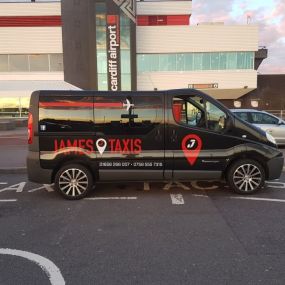 Bild von James Taxis & Minibuses