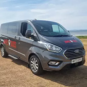 Bild von James Taxis & Minibuses