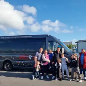 Bild von James Taxis & Minibuses