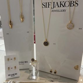 Bild von A J Winski Jewellers