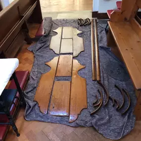 Bild von C.S. Embling - The Cabinet Repair Shop