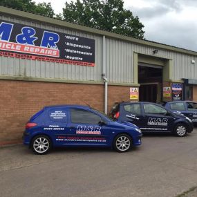 Bild von M & R Vehicle Repairs Ltd