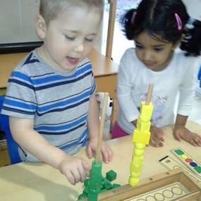 Bild von Rise & Shine Day Nursery