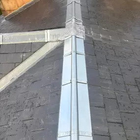 Bild von Roof & Gutter Dr