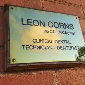 Bild von Leon Corns Denture Services