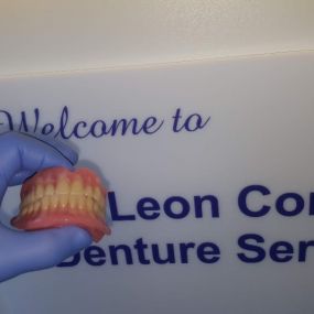 Bild von Leon Corns Denture Services