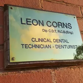 Bild von Leon Corns Denture Services
