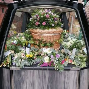 Bild von D J Hall Funeral Directors