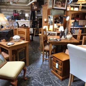 Bild von Bridge Street Furniture & House Clearance