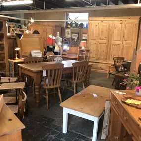 Bild von Bridge Street Furniture & House Clearance
