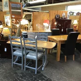 Bild von Bridge Street Furniture & House Clearance