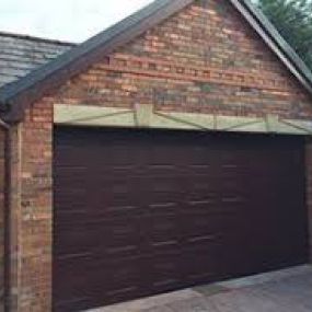 Bild von Garside Garage Doors