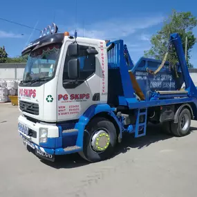 Bild von P G Skips Ltd