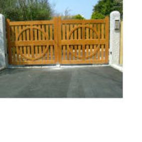 Bild von South West Garage Doors Ltd