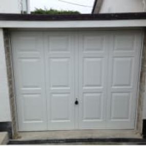 Bild von South West Garage Doors Ltd