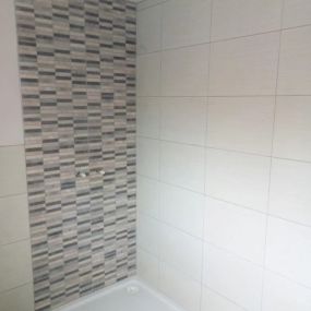 Bild von Paul J Russell Tiling & Decorating Services