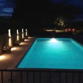 Bild von Cascade Pools E A Ltd