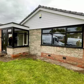 Bild von K & M Installs Ltd