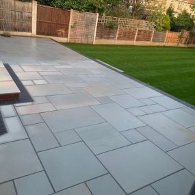 Bild von Elite Paving & Landscaping Ltd