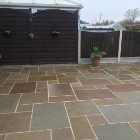 Bild von Elite Paving & Landscaping Ltd