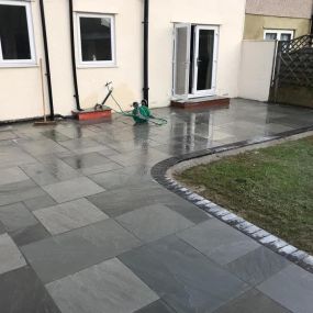 Bild von Elite Paving & Landscaping Ltd