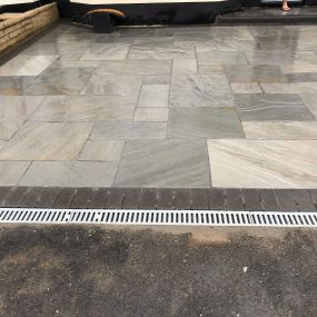 Bild von Elite Paving & Landscaping Ltd