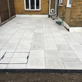 Bild von Elite Paving & Landscaping Ltd