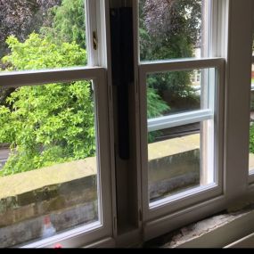 Bild von Bentley Brothers Sliding Sash Windows Specialist