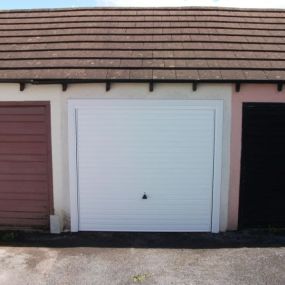 Bild von Paramount Garage Doors