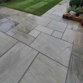 Bild von J E Oxley Landscaping Ltd