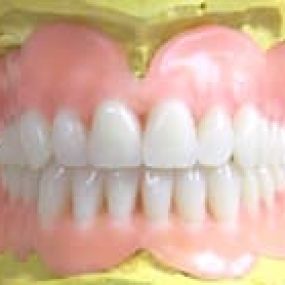 Bild von SB Denture Design Ltd