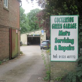 Bild von Cockerton Green Garage