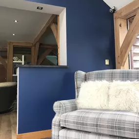 Bild von A J White Painter & Decorator