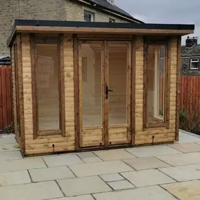 Bild von Aardvark Joinery Shed & Garage Show Site, Barnsley