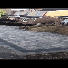 Bild von Rogerstone Landscaping and Driveways Ltd