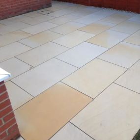 Bild von Rogerstone Landscaping and Driveways Ltd