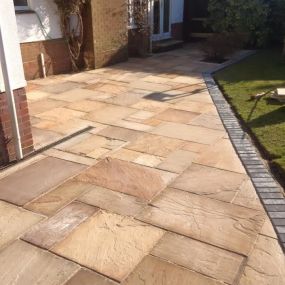 Bild von Rogerstone Landscaping and Driveways Ltd