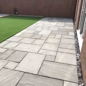 Bild von Rogerstone Landscaping and Driveways Ltd