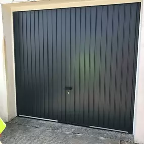 Bild von Garage Doors Repaired Installations Ltd