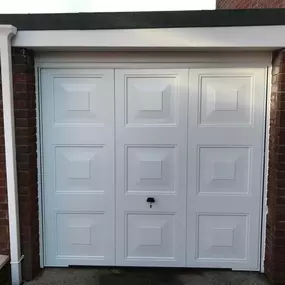 Bild von Garage Doors Repaired Installations Ltd