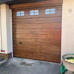 Bild von Garage Doors Repaired Installations Ltd