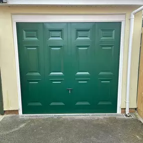 Bild von Garage Doors Repaired Installations Ltd