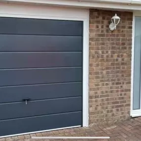 Bild von Garage Doors Repaired Installations Ltd