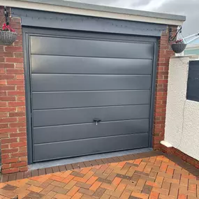 Bild von Garage Doors Repaired Installations Ltd